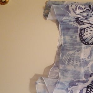 Signature Studio Tops - ❤Blue tye dye butterfly Top Assymetrical hem Signature Studio Tops - ❤Blue tye dye butterfly Top Assymetrical hem